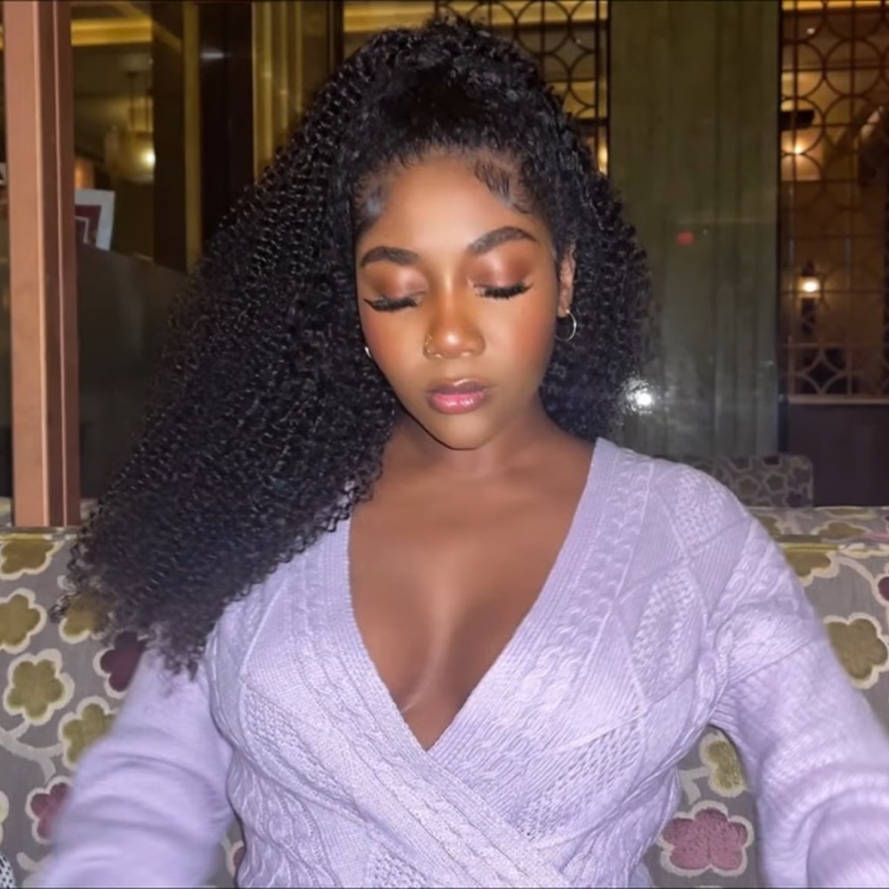 22 inch Jerry curl/kinky curl headband wig headband has been detached.